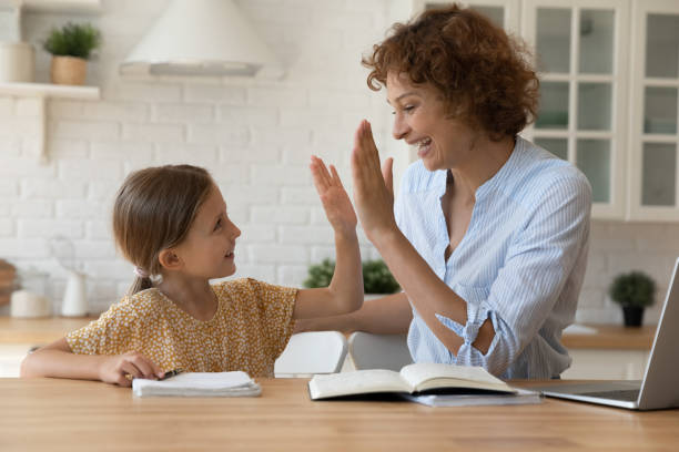https://taxtron.ca/images/blog-images/parent_student.jpg